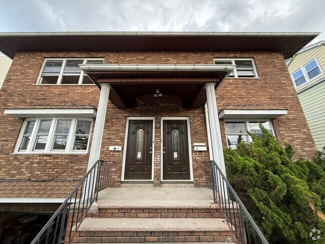 Building Photo - 79 Prospect St Rental