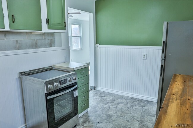 Photo - 21 Center St