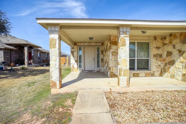 Photo - 319 Wildcat Dr