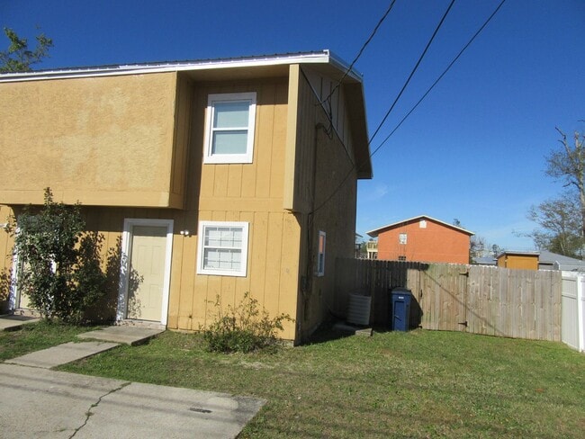 Building Photo - 1013 Spring Ave Unit 1013 Spring Ave. Rental