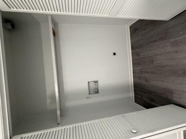 Photo - 13 Wedgefield Dr