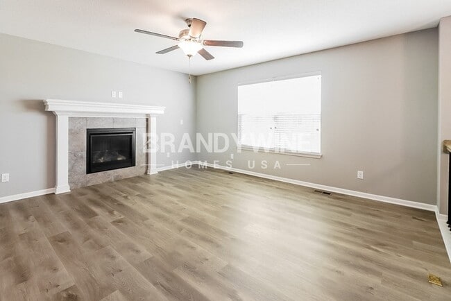 14325 Oakland Ct