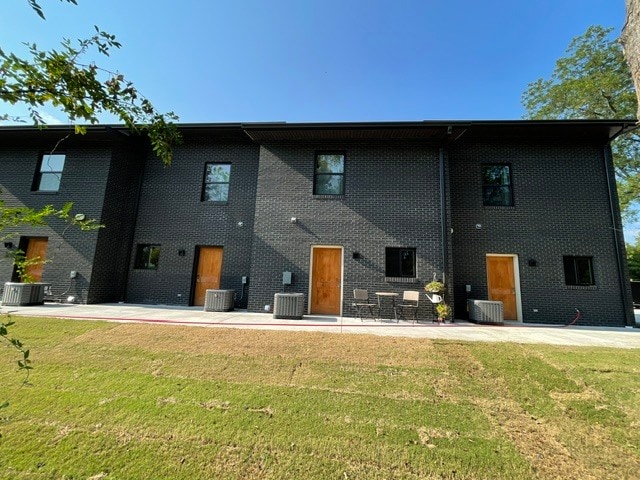 Photo - 220 S 15th St