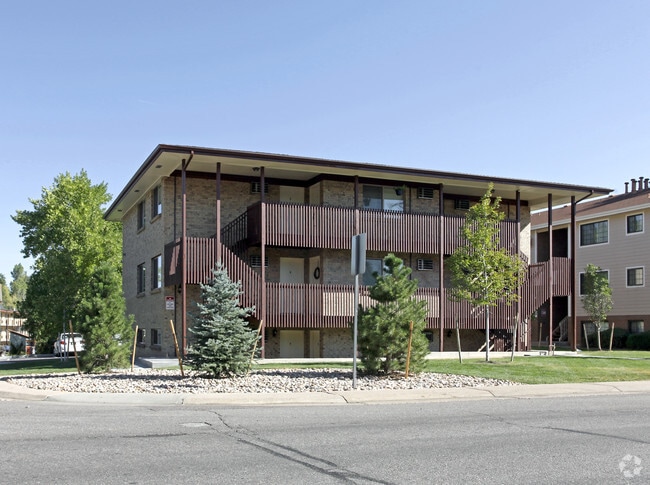 591 West Prentice Avenue