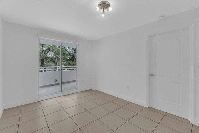 Photo - 2100 Brickell Ave Unit 305