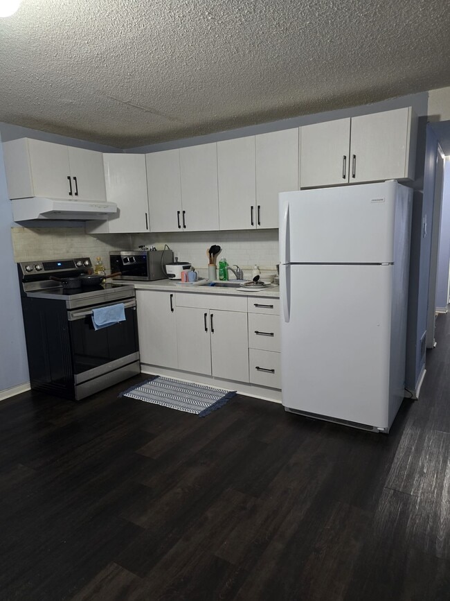 Photo - 7 Mulock Av Unit Basement Apartment