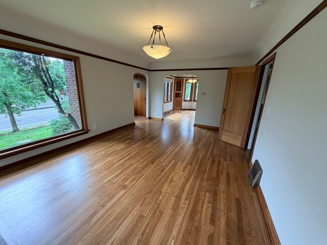 Photo - Newly Remodeled 3 bedroom/2 bath Craftsman in Kenton