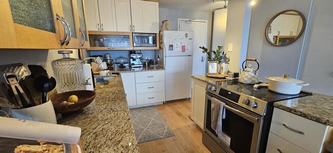 Photo - 2020 N Lincoln Park W Unit 20D