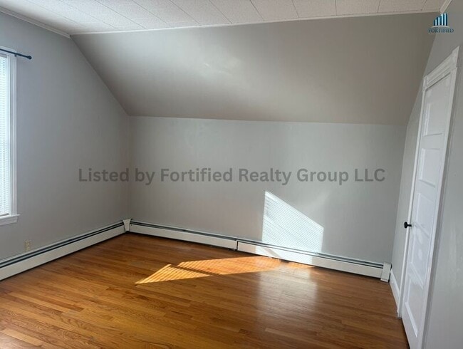 Photo - 94 Buffinton St Unit 3