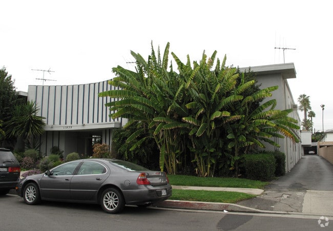 Markwell Gentry Apartments - Markwell Gentry Apartments