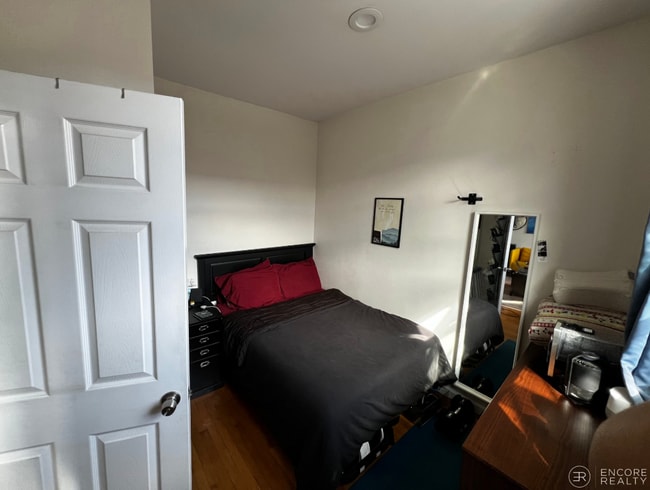 Photo - 603 Massachusetts Ave Unit 605-6