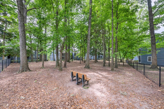 Photo - MAA Waters Edge