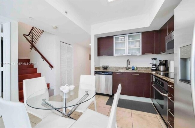 41 SE 5th St Unit 408