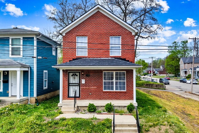 Building Photo - 418 Dr W. J. Hodge St