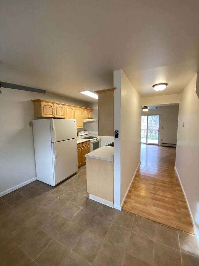 Photo - Brookside Apartments
