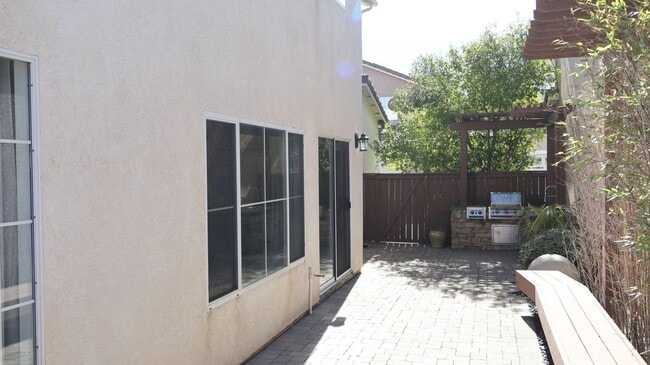 1820 San Sebastian Ave