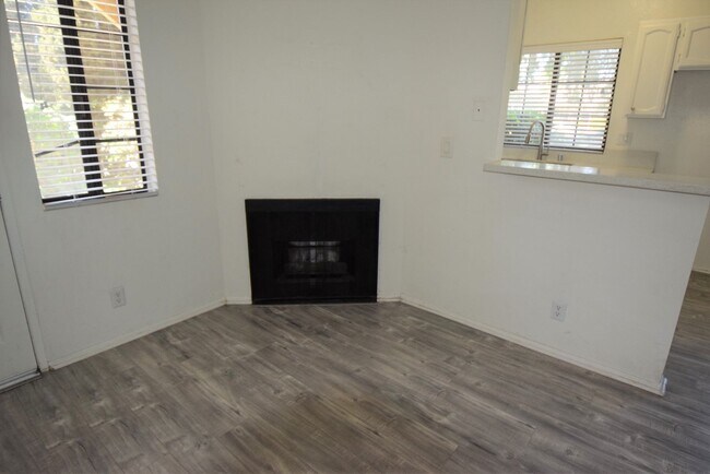 5744 Colfax Ave Unidad 01