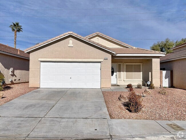 Building Photo - BEAUTIFUL 3 BEDROOM 2 FULL BATHS SINGLE ST... Rental