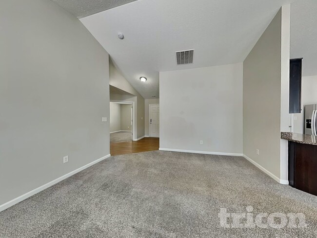 Photo - 4907 Long Iron Dr