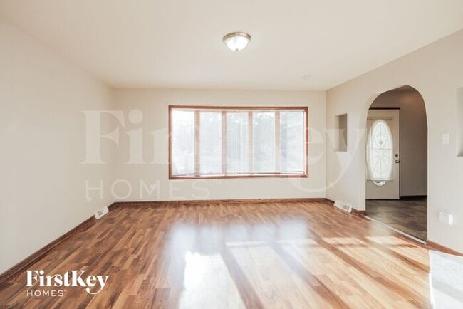 Photo - 18519 Carriage Ln