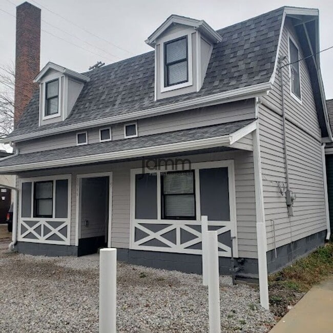 Photo - 1966 Randall Rd Unit #5