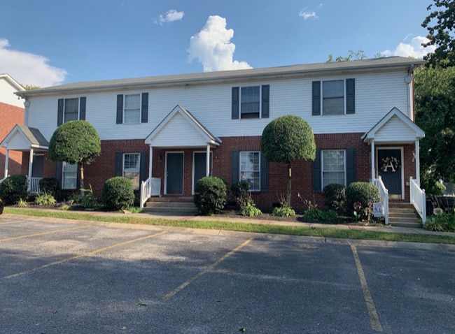 Photo - 243 W Smith St