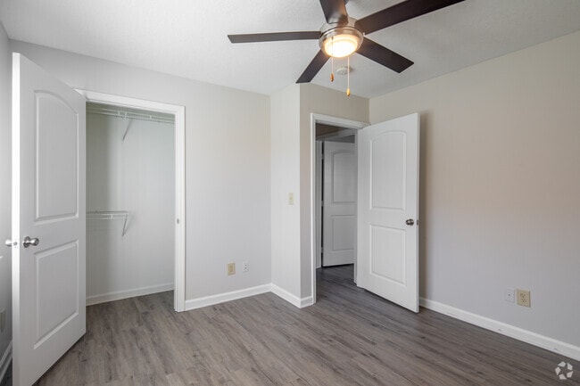 2BR, 1BA - 950SF - Second Bedroom