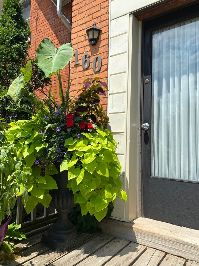 Photo - 160 Markland St Unit Apt.#3