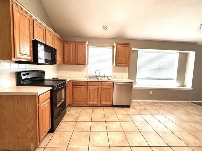 Photo - 6716 Spencer Dr