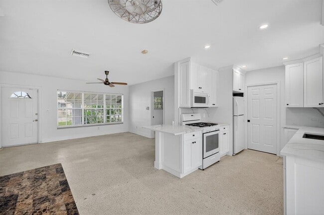 Photo - 3131 SW 20th Ct