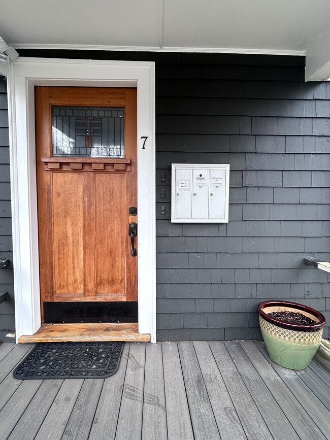 Photo - 7 Lorraine St Unit 1