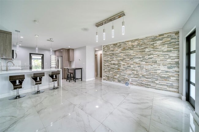 Photo - 8620 SW 128th St