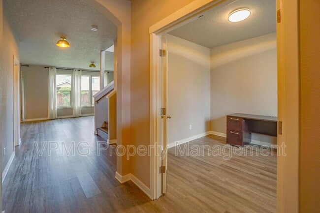 Photo - 7510 NE 124th Ave