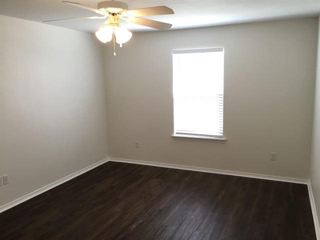 Photo - 3008 Woodbridge St