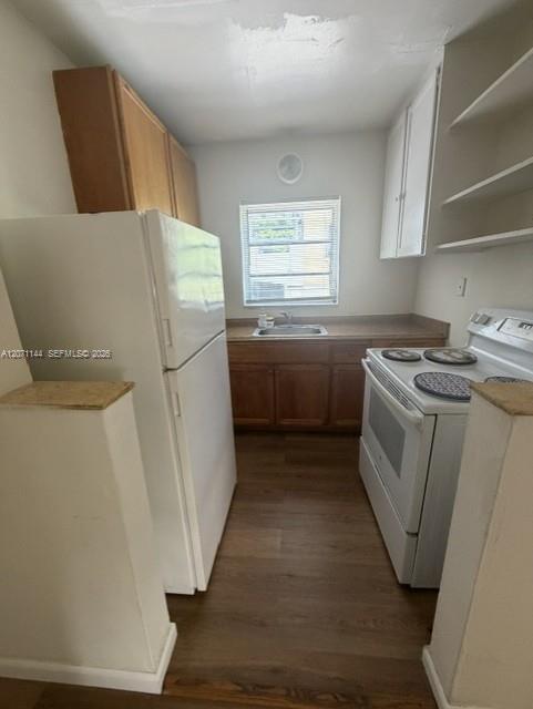 Photo - 910 Douglas Rd Unit 3