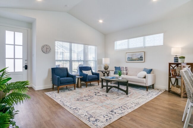 Photo - Leo at Bethel Place