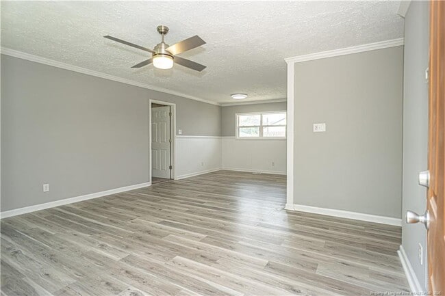 Photo - 2701 Daly Ave