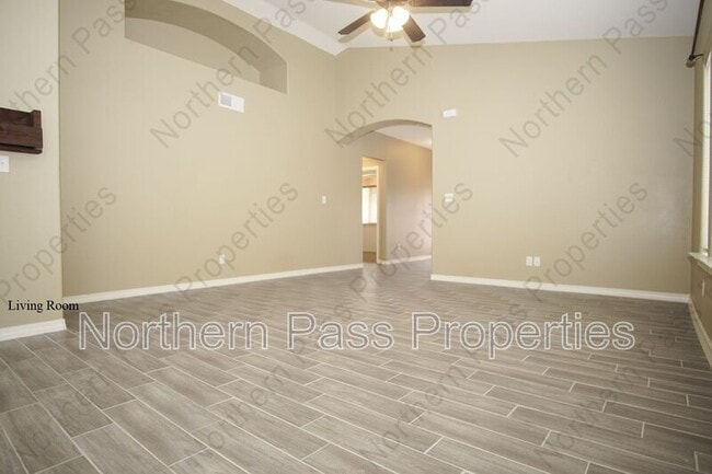 Photo - 14364 Tobe Davis Dr