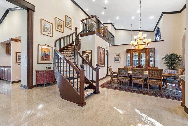 Photo - 4407 Woodfield Blvd