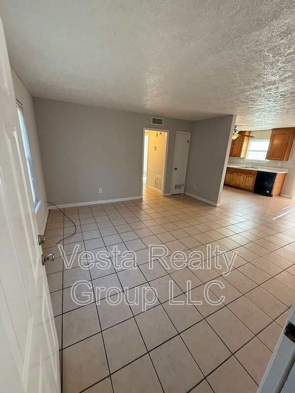 Photo - 250 Toby Springs Ln