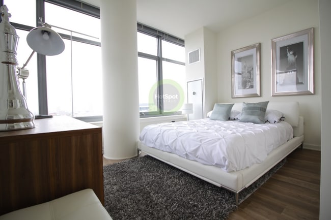 Photo - 848 N Orleans St