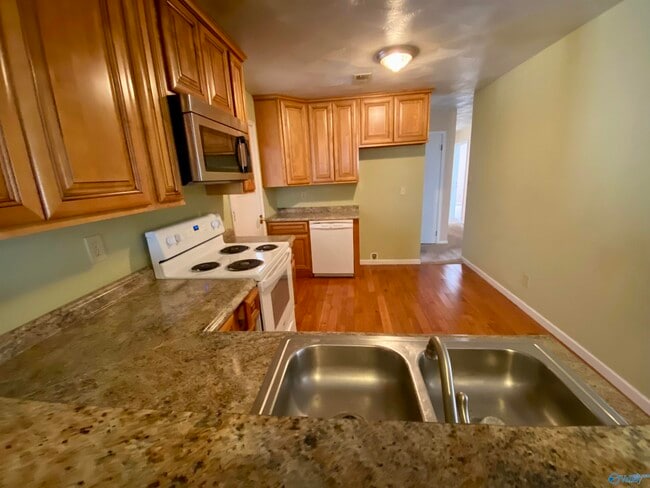 Photo - 3208 Harvey St NW