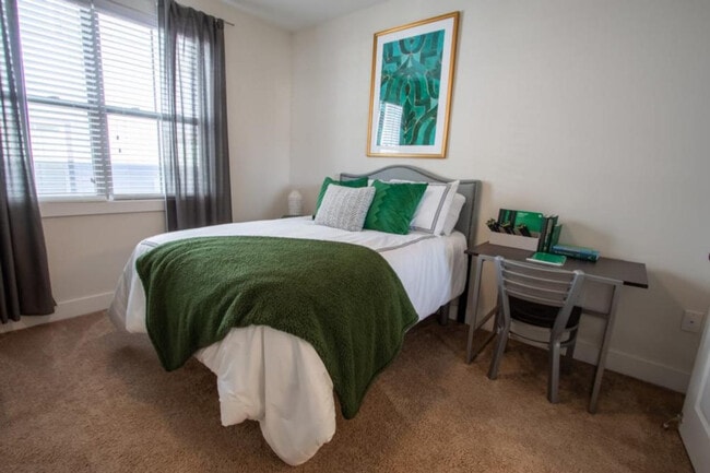 Photo - 501 Hamlet Wy Unidad ID1386351P