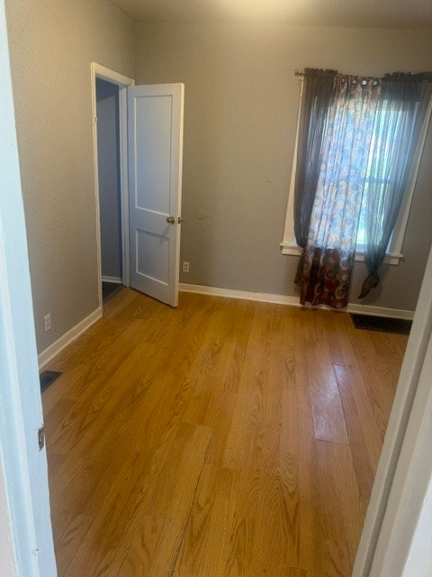 7642 Fairham Ave