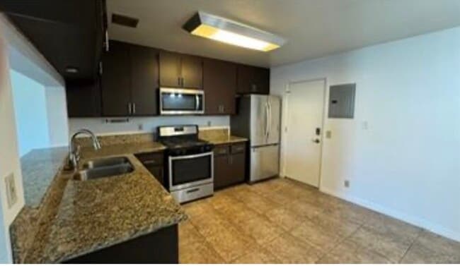 Photo - 1107 W Francis St