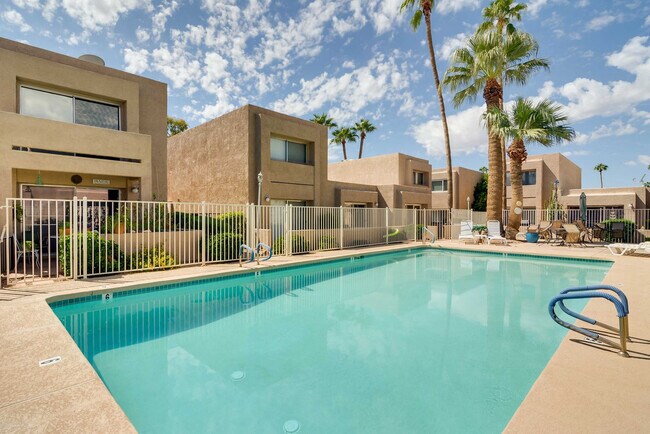 445 S Desert Palm Unit SI ID1545712P