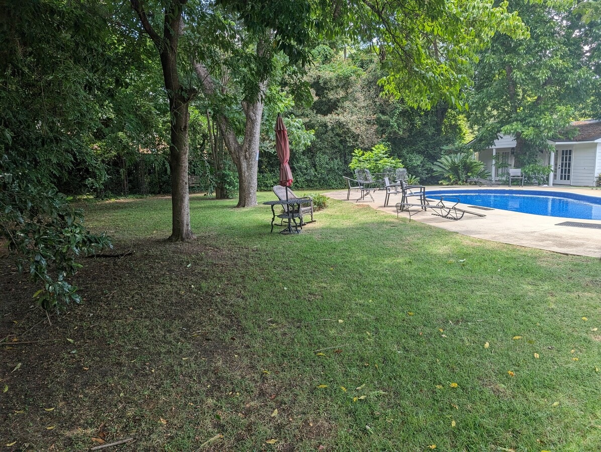 Photo - 106 Pickens St Unit B