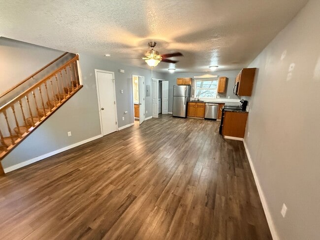 Photo - 6867 N Fessenden St Unit 3