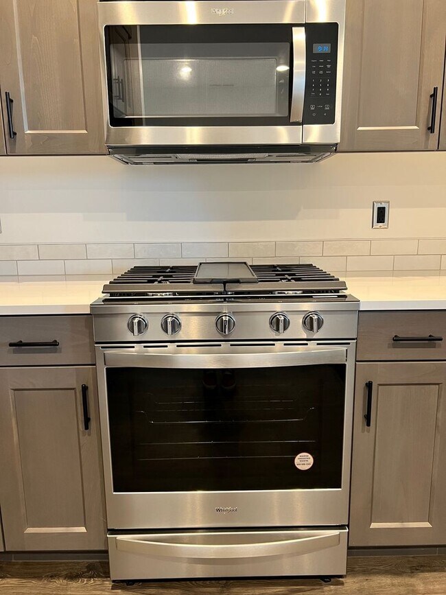 Photo - Petrosa 3 Bedroom Townhome