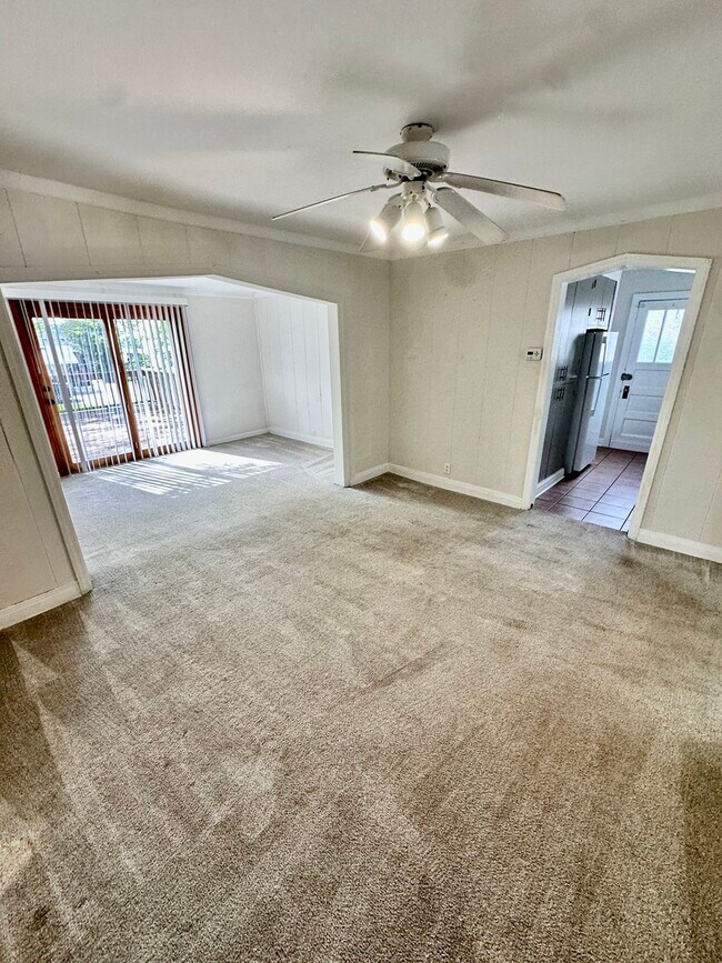 6 N Pistakee Lake Rd
